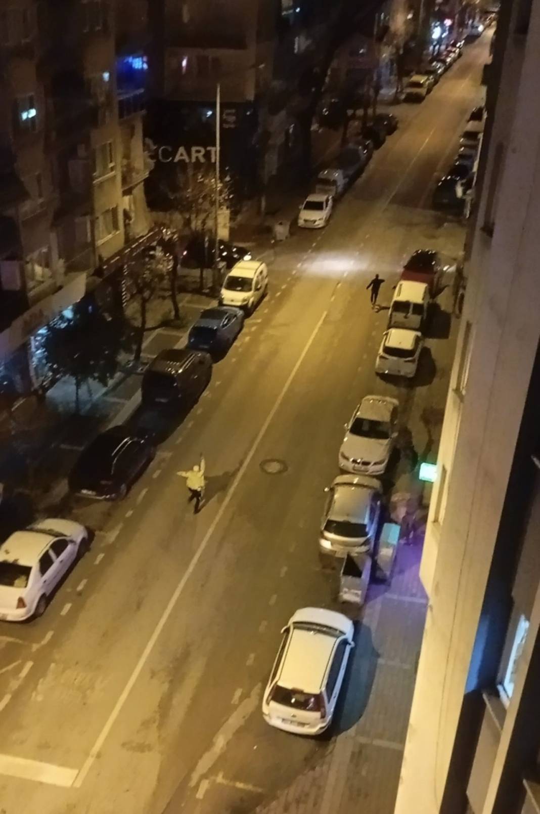 Alkollü sürücü önce araçla sonra koşarak kaçtı: Polis havaya defalarca ateş açtı, yine durmadı 5